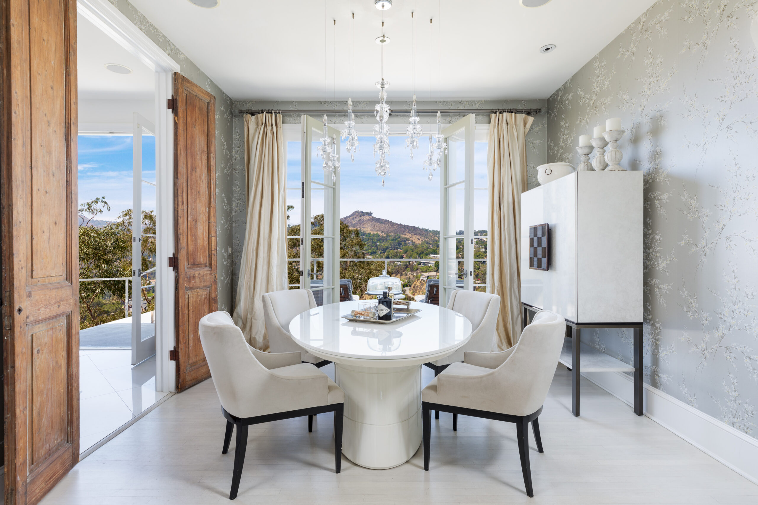 Hollywood Hills Residence Shelley Starr Interior Design 